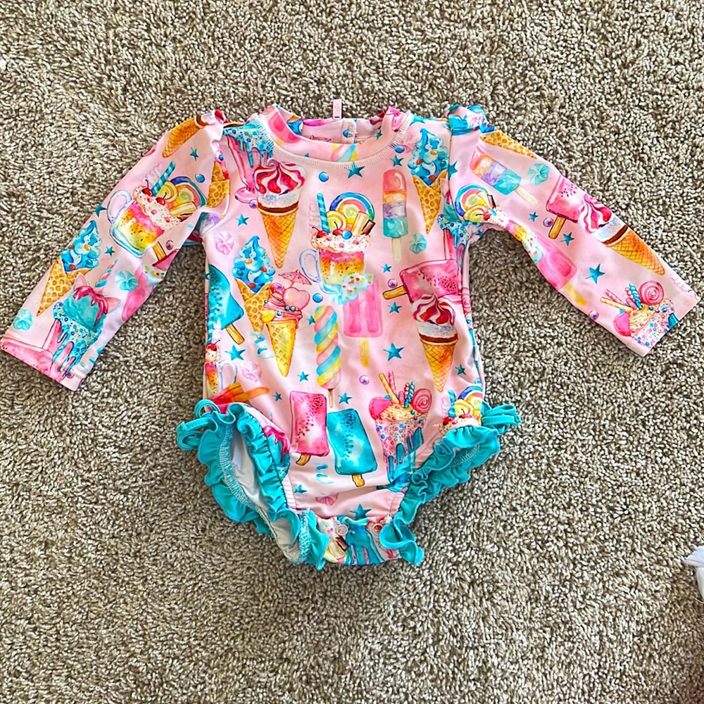 Posh Peanut Priscilla long sleeve ruffled rashguard swim suit size 3-6months
